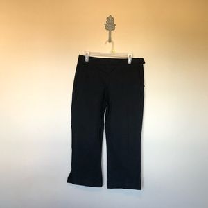 Gap black capris size 10. 125